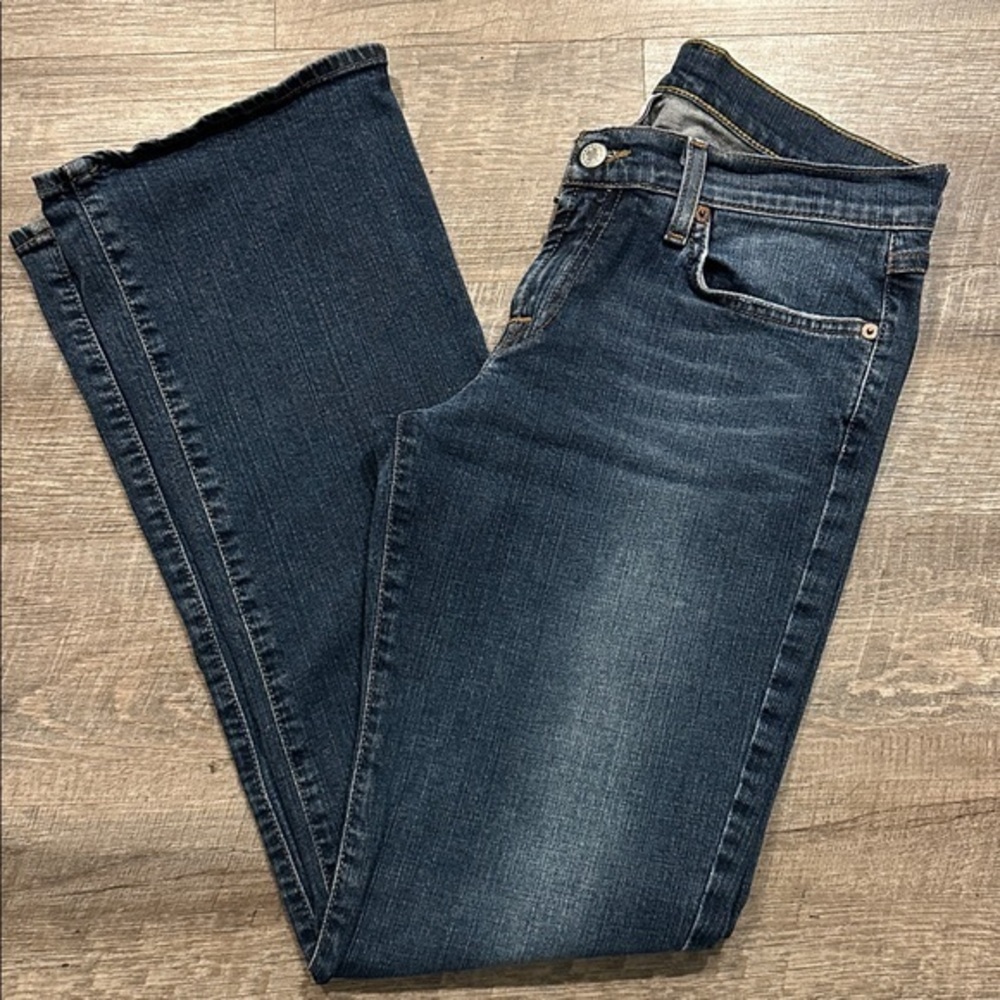 Lucky brand Dungarees mid rise flare regular length distressed Jeans size 8/29